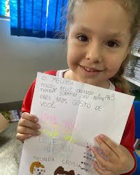 Atividade da apostila: trocando cartas! 💌♥️ Turma: infantil 5