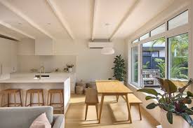 Calippo tour video porno ambra e paolina