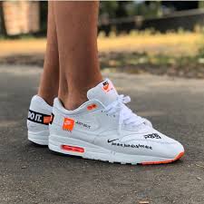 Air Max 1 Lux Just Do It Pack Sneakers Like This Nike Air Max Nike Fashion Sneakers Nike