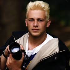 Christopher gary packham cbe is an english naturalist, nature photographer, television presenter and author, best known for his television w. Chris Packham My Autism Means I M Struggling With My Dog S Death So I Keep Him In The Freezer Mirror Online
