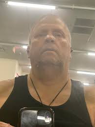 I'm not smiling, it's my face that likes to misbehave😏 #PersonalUpdate