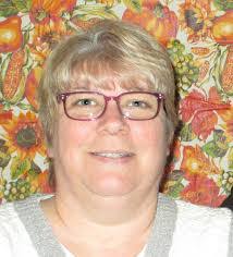 Lori Dowdy's Instagram, Twitter & Facebook