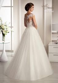 Sie haben ein modernes design, sind sehr gut verarbeitet und überzeugen zudem mit einer wundervollen passform. Braut Geschaft Nrw Grazia Brautmoden