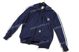 Есть товары в киеве и украине. Strogachi Za 200 Tysyach Rublej Poobshalis S Prodavcom I Kollekcionerom Originalnyh Sportivnyh Kostyumov Adidas Ulpressa Vse Novosti Ulyanovska