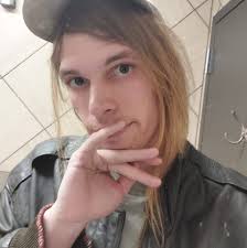 Call me crazy but YUUUUUPPPPPP $10M to sit in a room with her for 10  minutes, wyd?