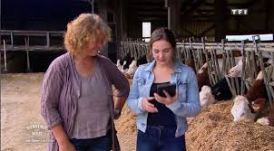 Vous serez sans doute nombreux, aussi, pensez à réserver au 06.72.59.73.83. Anne Et Briar Vienne Dans Bienvenue Chez Nous Sur Tf1 Bienvenue Chez Nous Nouveautes Tele Com