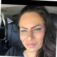 Angela Major's Instagram, Twitter & Facebook