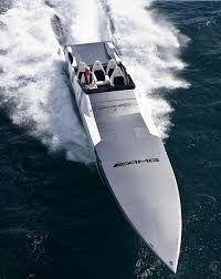 Chaz I Adli Kullanicinin Power Boats Miami Panosundaki Pin Sandal Sefasi Surat Tekneleri Yat