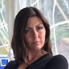 Ami Lane-Elliot (@sometimes_y_)