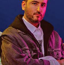 Latin Power Players 2021 UMG Cashes In. Who's Next? Behind the scenes with  , the 18-year-old Australian phenom