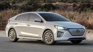 Here's what people have been saying about their ioniq electric. Hyundai Ioniq Ev Mini Cooper Se Top Tesla Model 3 In Green Awards