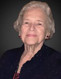 Clementine Brooks's Instagram, Twitter & Facebook