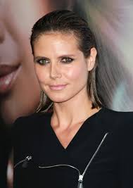 Men hair allows as many versatile layered short haircuts as you can only imagine. Ø§Ù„ÙˆØ§Ø¯ÙŠ ØºØ±Ø§Ù…ÙŠ ÙŠÙ†Ø­Ù†ÙŠ Short Bob Wet Look Psidiagnosticins Com