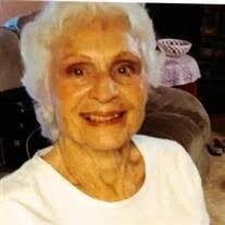 Laura Tuthill's Instagram, Twitter & Facebook