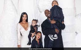 It's unclear if rob kardashian, dream kardashian. Kim Kardashian S Daughter North Wears Make Up In Family S Christmas Greeting Pic The Internet Debates