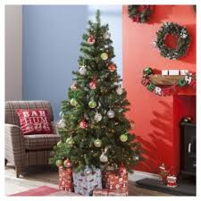 Tesco Direct 6ft Christmas Tree Evergreen Fir Christmas Tree Decorations Uk 6ft Christmas Tree Christmas Tree Decorations