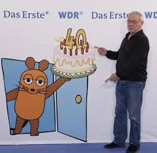 Die sendung mit der maus feiert geburtstag. Kindersendung Die Susse Maus Die Ihren 40 Geburtstag Feiert Welt