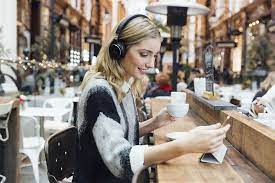 But they do not affect the opinions and recomm. Audio Technica At Sr5 Bt Lifestyle 1 Audio Technica Uk