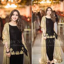 Sabooraly Looks Stunning At Aiman And Muneeb Barat Last Night Mahasphotographyofficial Pakistani Dress Design Fancy Dresses Pakistani Fashion Party Wear