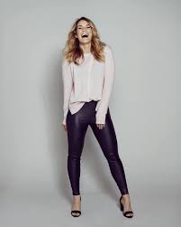 images?q=tbn:ANd9GcSPJhvi88sf9svZv7Gb63e