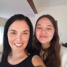 Tina Cottingham's Instagram, Twitter & Facebook