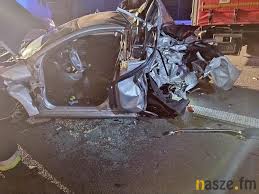 Na s8 zderzyły się trzy samochody. Wypadek Na S8 W Giminie Zloczew Www Nasze Fm Regionalny Portal Informacyjny