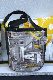 Und weiter gehts mit älteren schnitten. Messenger Bag Cherrysworldbygeraldines Webseite