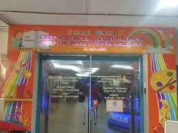 The library has also acquired private collections of well known malaysian figures comprising books, journals, articles, manuscripts, documents, photos, letters and so on. National Library Of Malaysia Steemit