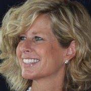 Leslie Peavy's Instagram, Twitter & Facebook