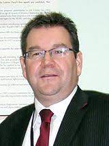 Dr eke had given evidence that non government schools were allowed to set their own fee system … Ministar Financija Novi Zeland Minister Of Finance New Zealand Wikipedia