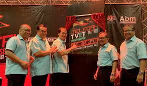 Akademi binaan malaysia wilayah sarawak tingkat 1, blok c, kompleks cidb jalan sultan tengah 93050 kuching sarawak tel: Sarawak Must Upskill Local Workforce