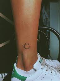 Small Sun Tattoo On Leg Sun Tattoo Designs Sun Tattoo Small Small Sun Tattoo