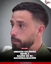 ⚽️En redes sociales, muchos usuarios han bromeado diciendo que Hernán  Galíndez "es más ecuatoriano que el encebollado", destacando su forma de  cantar el Himno Nacional y su liderazgo en la selección ...