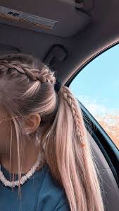 Softball Hair Styles Softball Styles Softball Frisuren Coiffures De Softball In 2020 Braided Ponytail Hairstyles Medium Length Hair Styles Diy Hairstyles Easy