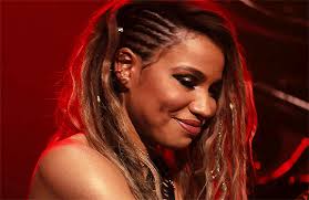 Dinah Lance Birds Of Prey Gif Https Encrypted Tbn0 Gstatic Com Images Q Tbn 3aand9gcrcirkilffc0n0qpn9gyvl Meutjyo8v6cliw Usqp Cau