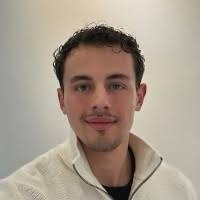 200+ Profile mit dem Suchbegriff „Dorian“