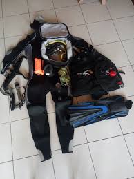 C'est ici qu'on range notre matériel de plongée. Achetez Materiel De Plongee Occasion Annonce Vente A Chepniers 17 Wb159893229