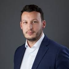 Owen Proctor's Instagram, Twitter & Facebook