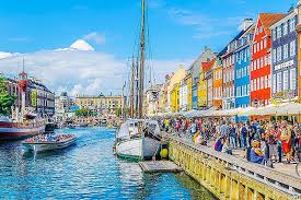 But it might also have originated from the old norse word danmǫrk (danmörk in thus, denmark and danmark have different etymological origins (of the first parts) in their respective languages. Danmark Utrikespolitiska Institutet