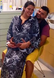 Sureshraina cricketer suresh raina celebrated his 34th birthday with wife priyanka & daughter gracia in maldives. Suresh Raina S Wife Priyanka Flaunts Her Baby Bump Photos Images Gallery 42042