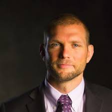 For nearly three decades I've been lucky enough to learn from high  performing individuals and teams in the technology and sporting space. In  this podcast Ben took me