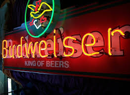 Budweiser King Of Beers Neon Collectors Outlet Com Sold Beer Signs Budweiser Beer Memorabilia