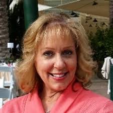 Julie Bollinger's Instagram, Twitter & Facebook