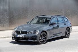 Schon auf den ersten blick erkennt man den neuen bmw 5er als reinrassigen bajuwaren. Neue Einstiegsmodelle Mit Plug In Hybrid Antrieb Fur Die Bmw 3er Und Bmw 5er Reihe