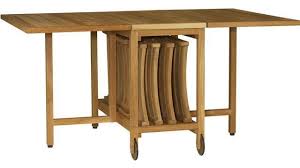 Looking for a folding dining table or foldable dining table to maximise your small space? 5 Extendable Tables Perfect For Small Spaces