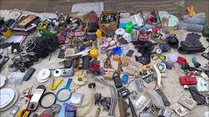 Hem bol bol ikinci el eşya hem de tarihi değeri olan kıymetli antikalar bulabileceğiniz çarşıda 1 gününüzü rahatlıkla geçirebilirsiniz. Mutlaka Kesfedin Istanbul Un 10 Antika Ve Bit Pazari Themagger