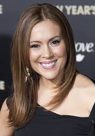 American actress alyssa milano established the hashtag #metoo on twitter and called on all women with similar experiences to come out in the open. Datei Alyssa Milano 2011 Jpg Wikipedia