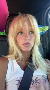 Natalie Dodds's Instagram, Twitter & Facebook