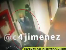 La madre del menor le dijo que buscara una patrulla y pidiera le ayuda, por lo que así lo hizo el adolescente, quien, señala la mujer, al . Video Diputado Saul Huerta En Hotel Donde Abuso Del Menor 5to Poder