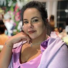 Na Chef's Pizza House, aniversariante não paga o rodízio se trouxer dois  convidados ou mais, e ganha 50% de desconto se vier com apenas um  acompanhante. 🍕🍻🎉 Venha e faça a festa!